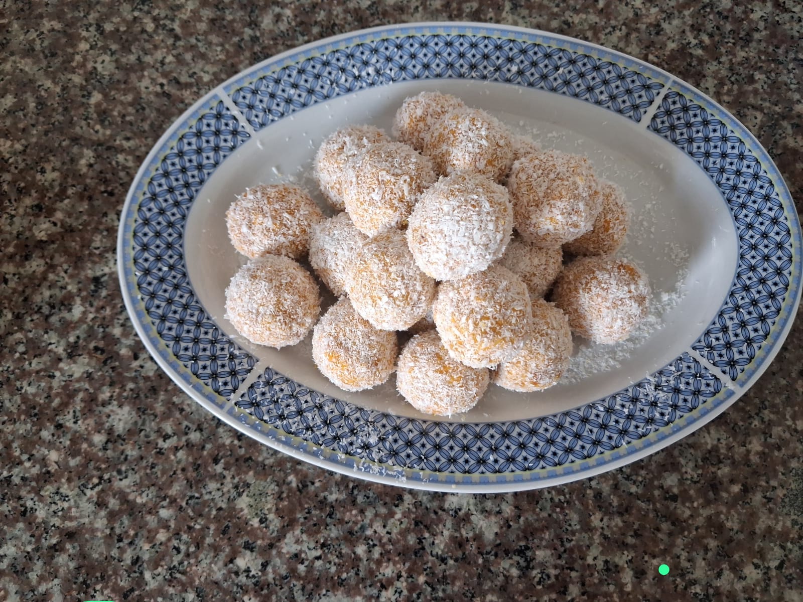 Ladoo Besan with coconut powder